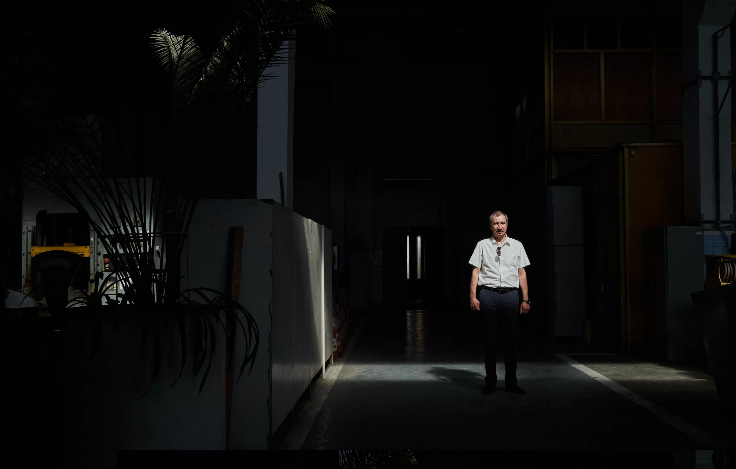 Resistance of superhard materials