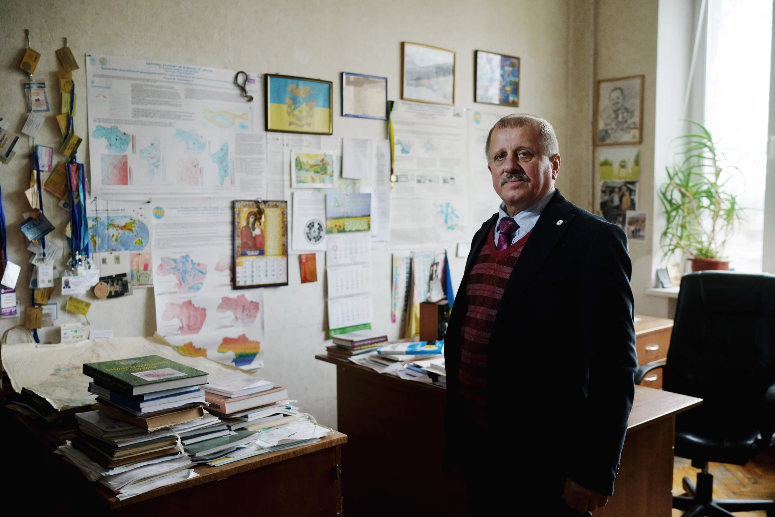 Magnetic Attraction of Occupiers №6