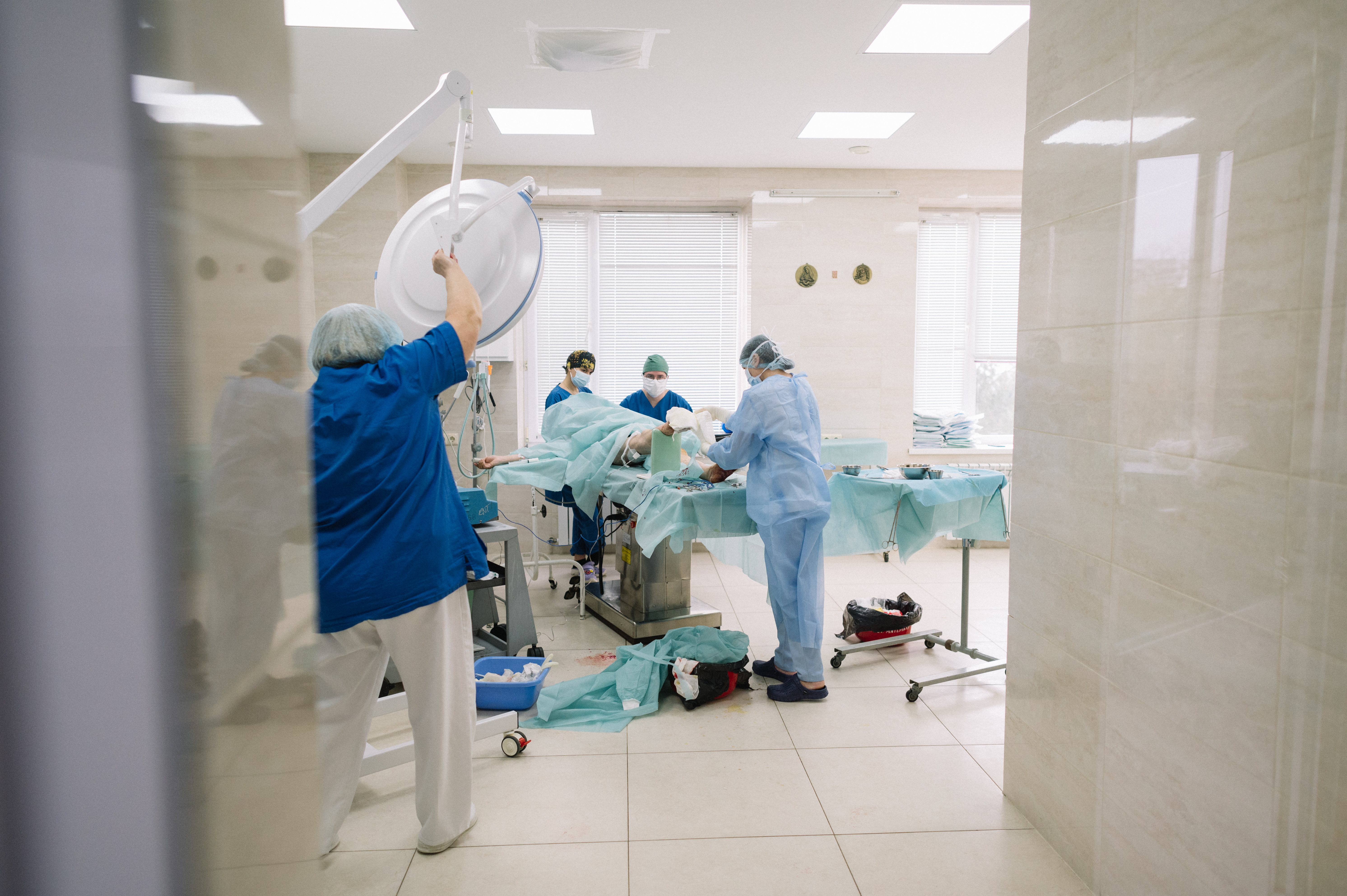 «Незламні»: Як працює опікове відділення під час великої війни №4