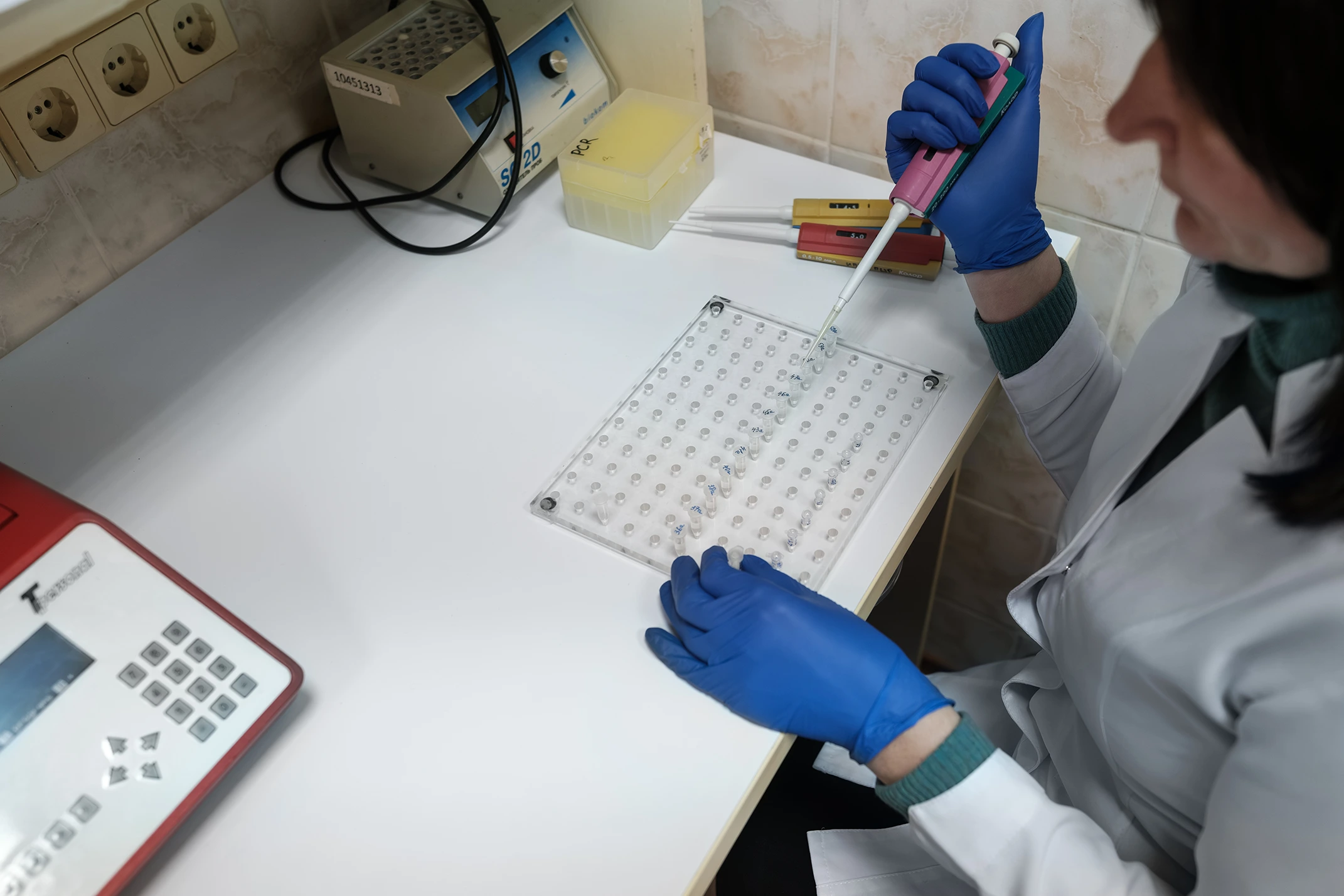 Не перервати експертимент: герої та героїні харківського Інституту ендокринної патології №7