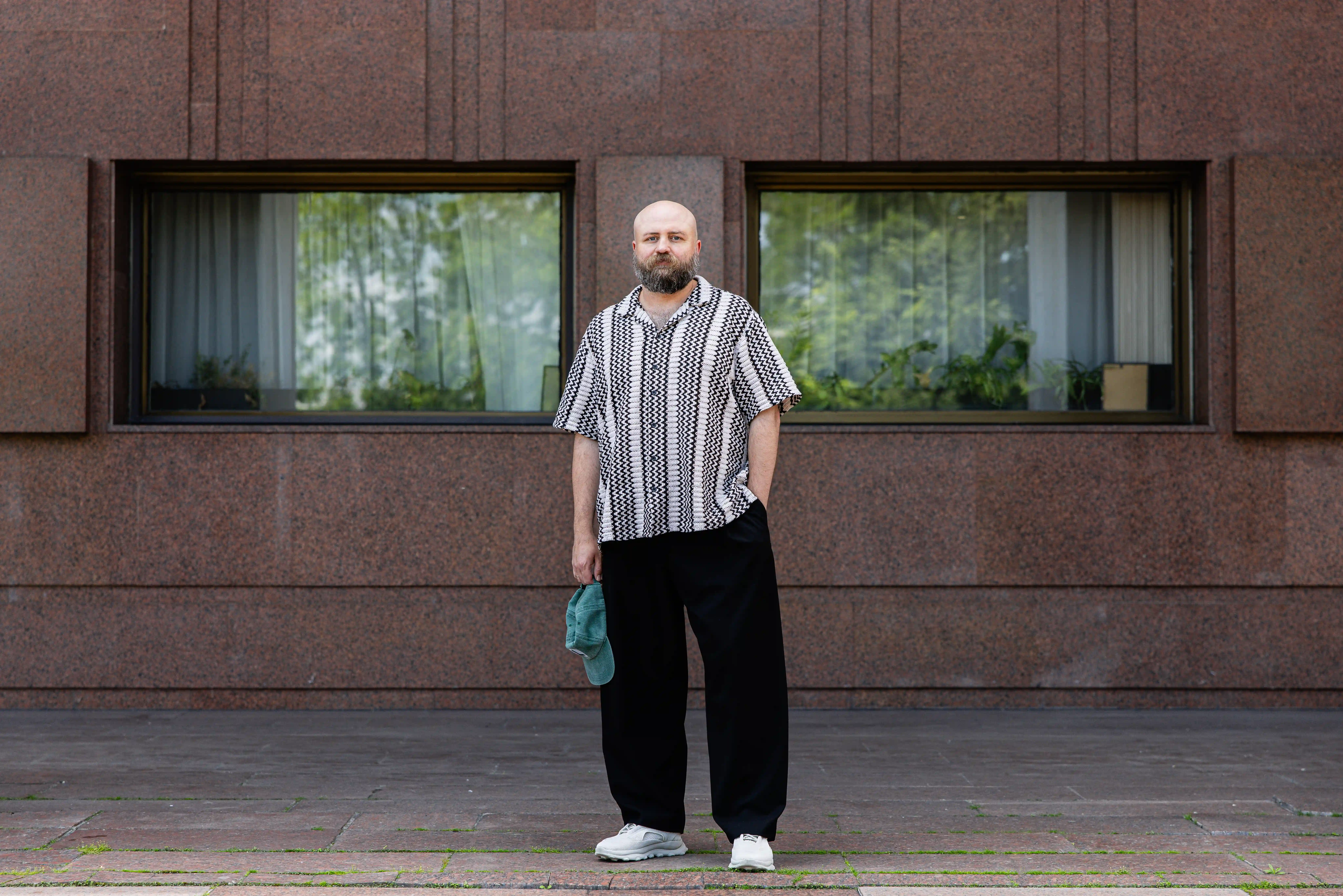 Race Against the War: How Leonid Marushchak and volunteers are rescuing Ukrainian cultural heritage №1