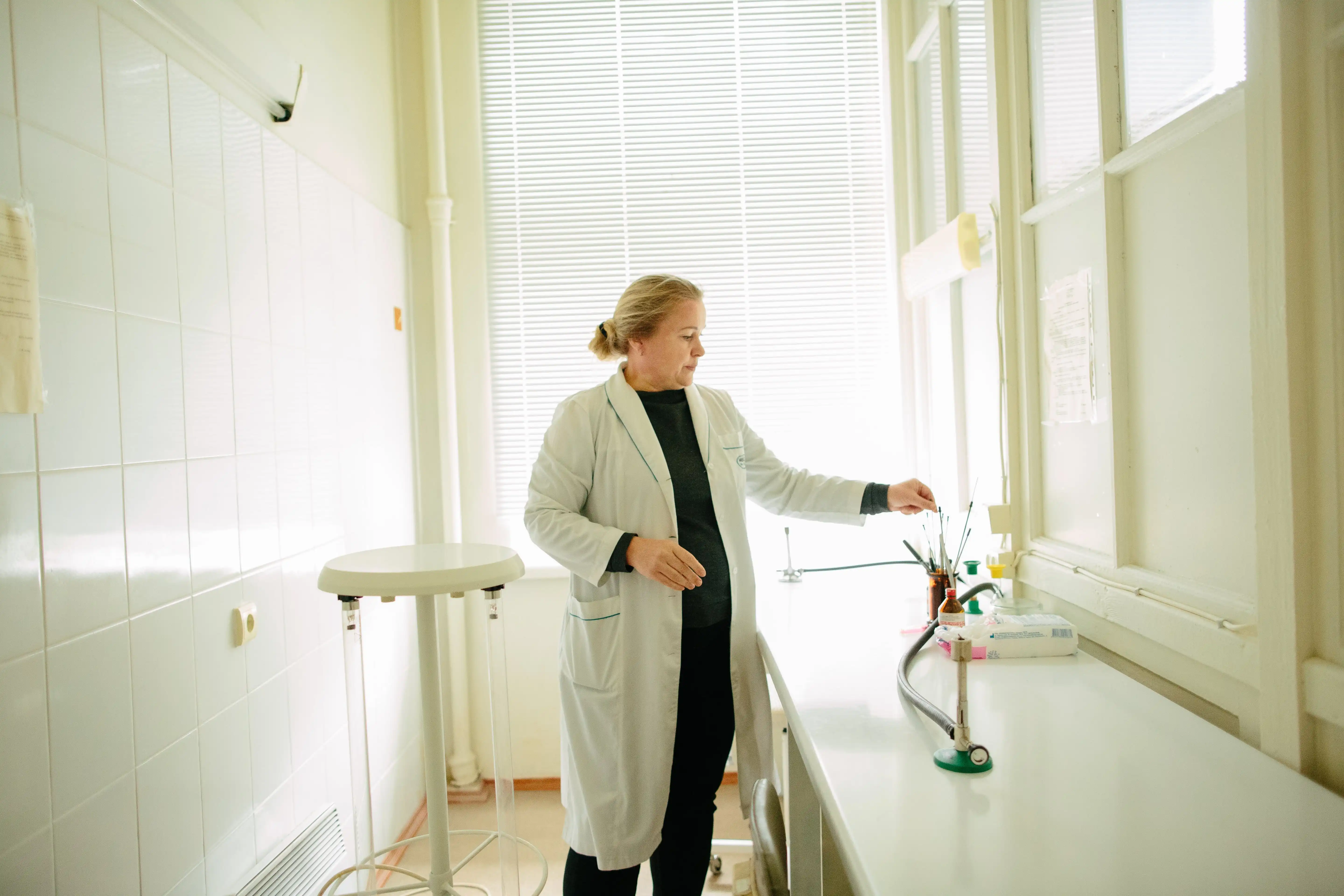 Test Tubes in the Count's Estate №11