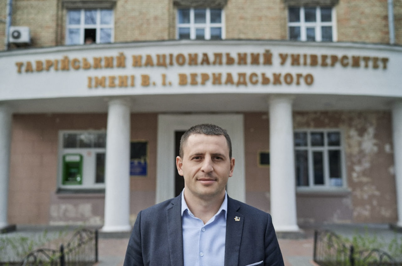 Переміщені центри тяжіння: як живуть українські релоковані університети №14