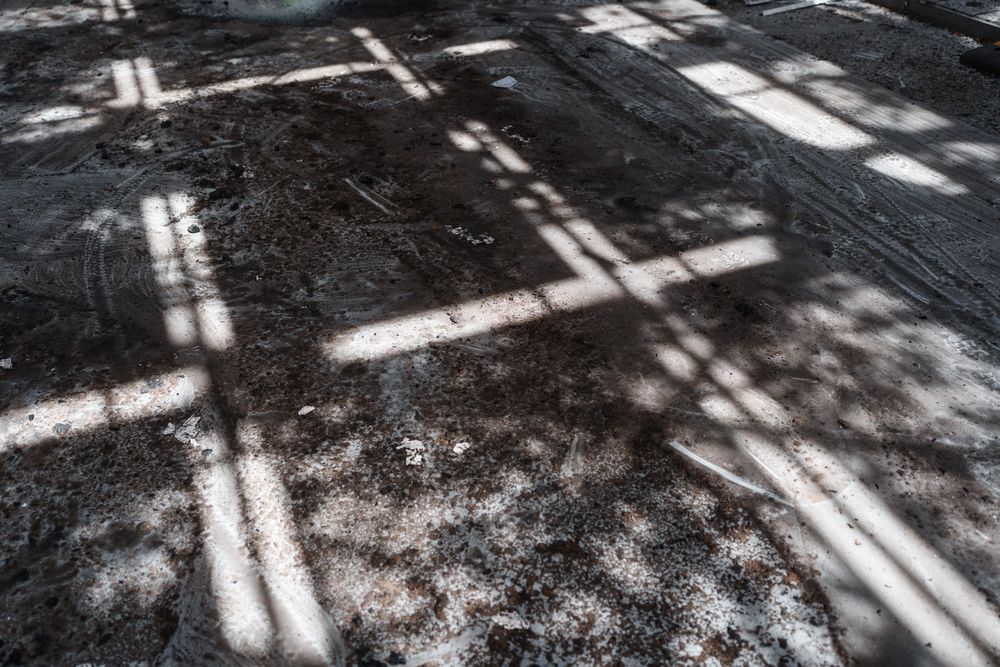“Lost Worlds.” How the Russian strike ruined the Chornobyl Museum in Kyiv №25