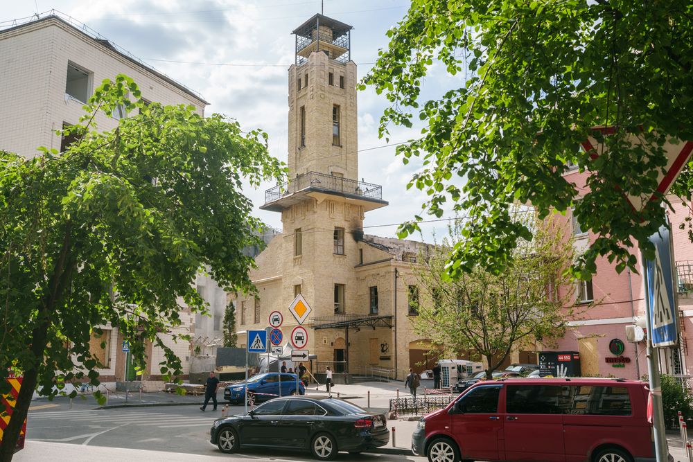 “Lost Worlds.” How the Russian strike ruined the Chornobyl Museum in Kyiv №29